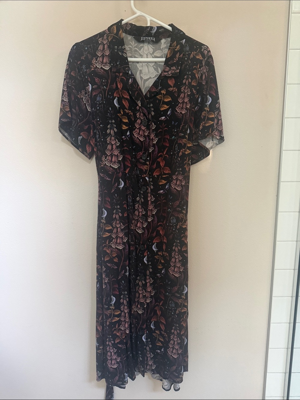 Disturbia Black Floral Button-Front Midi Dress with Multicolor Print